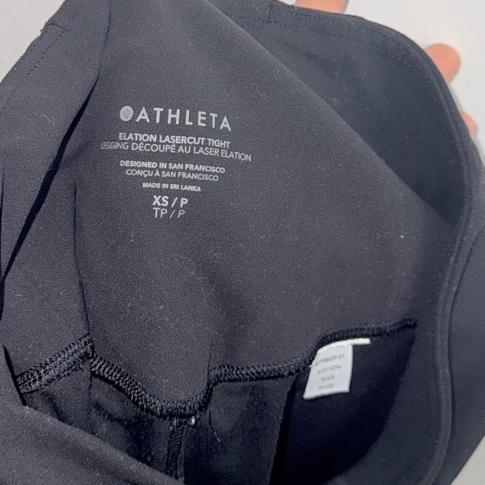 Athleta Elation Lasercut tight size XS - Picture 14 of 15